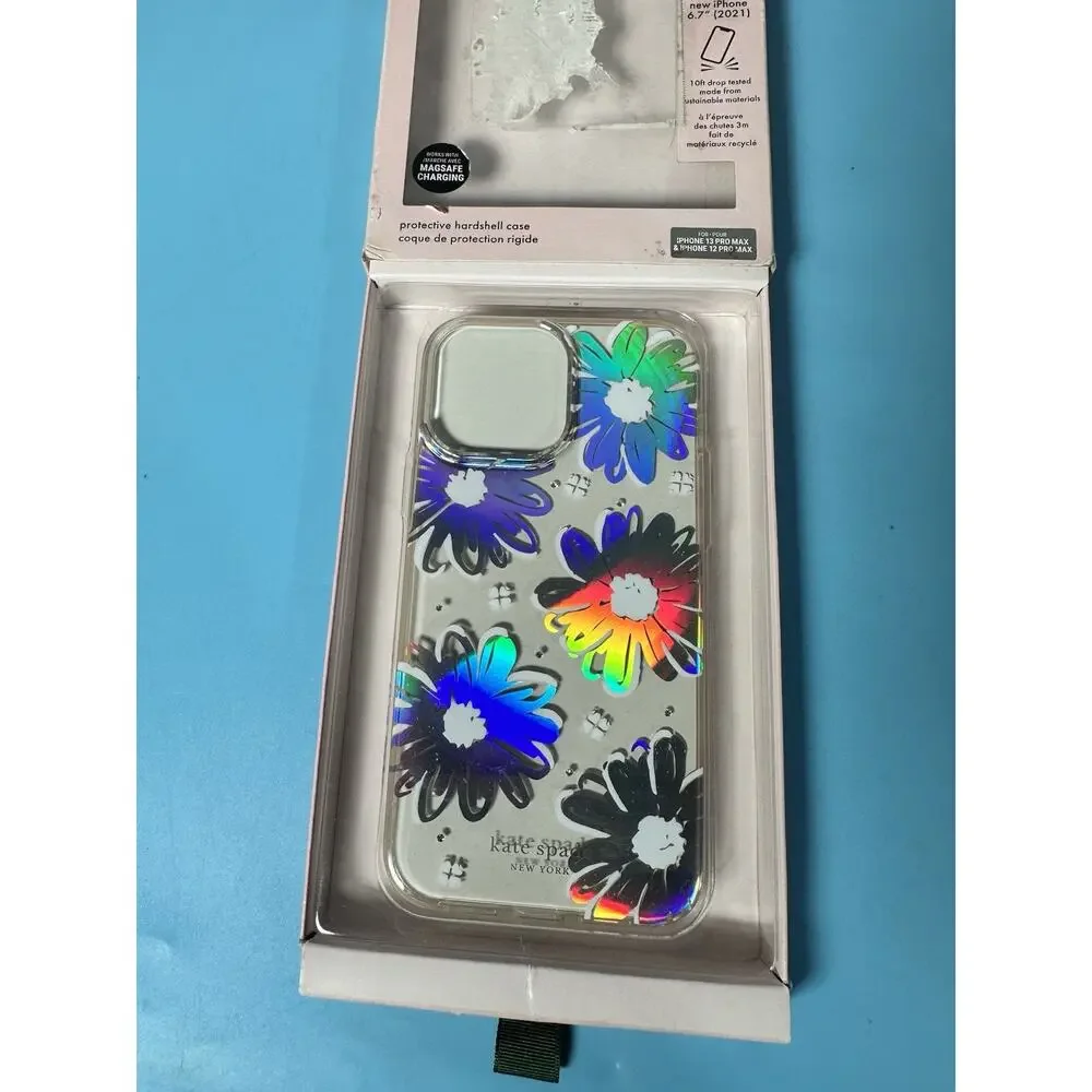 Kate Spade New York iphone 13 Pro Max Phone Case (small box damage)